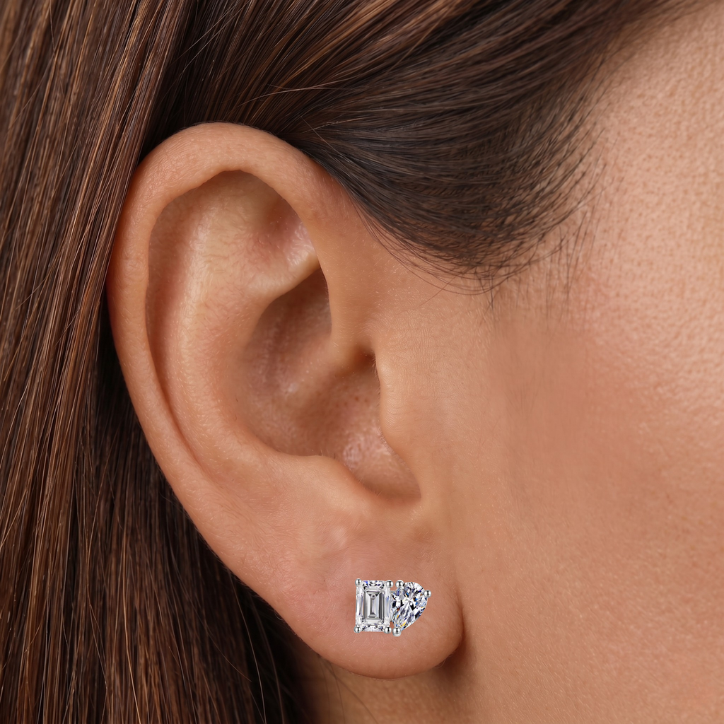 CHLOE STUDS