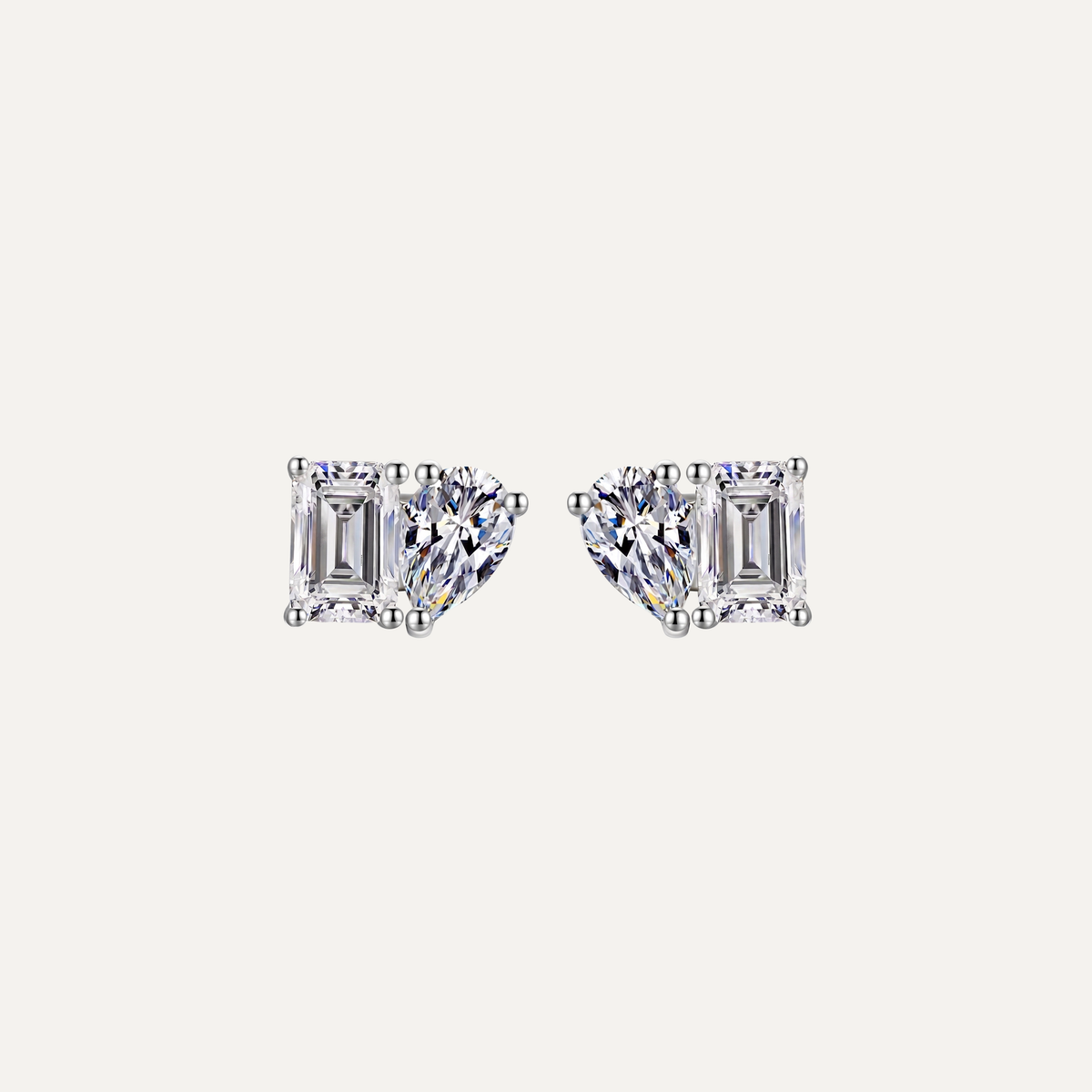 CHLOE STUDS