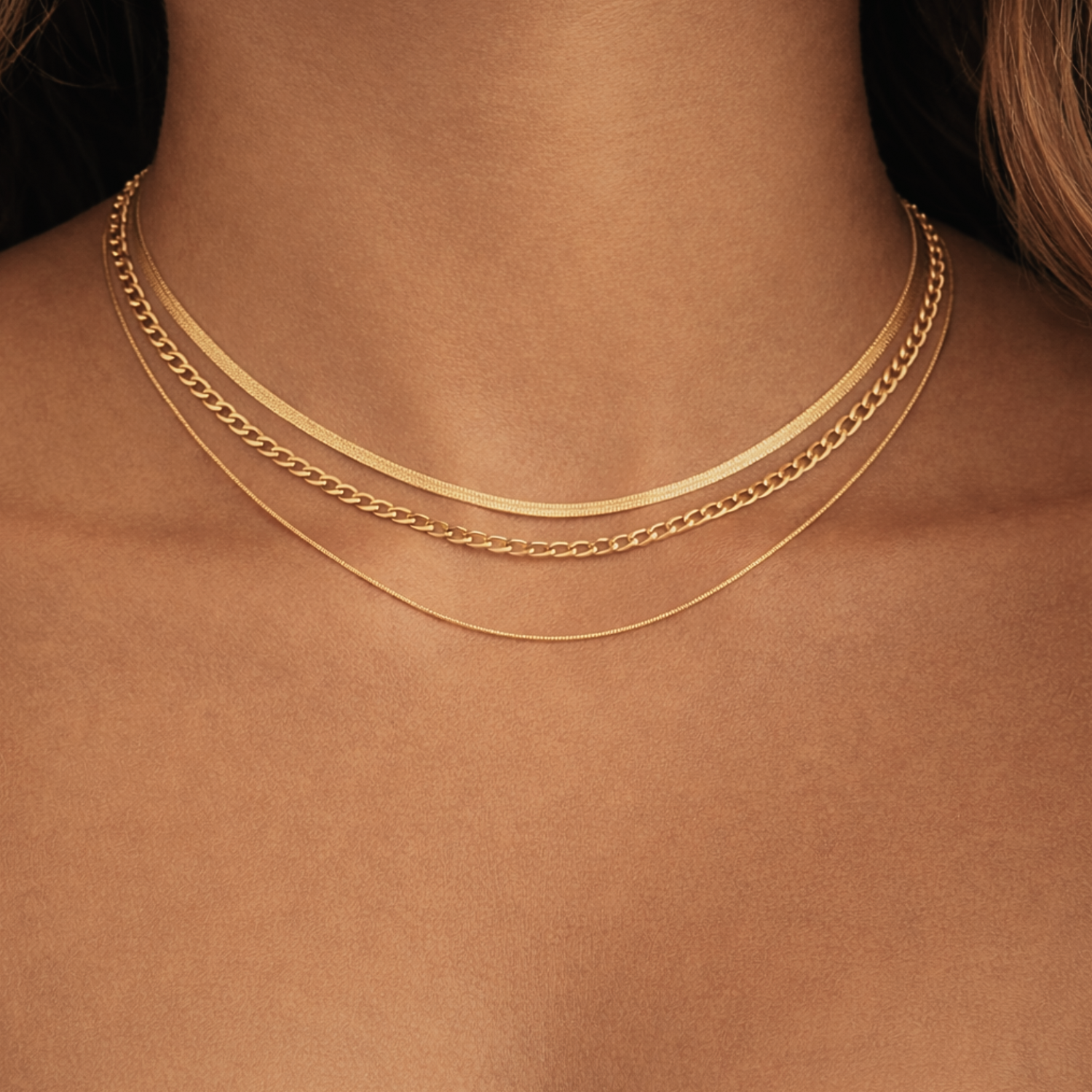 DIONE GOLD LAYERED CHAIN NECKLACE