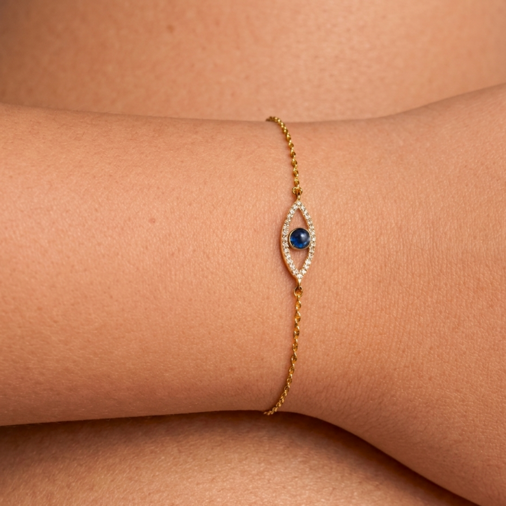 HESTIA GOLD EVIL EYE BRACELET