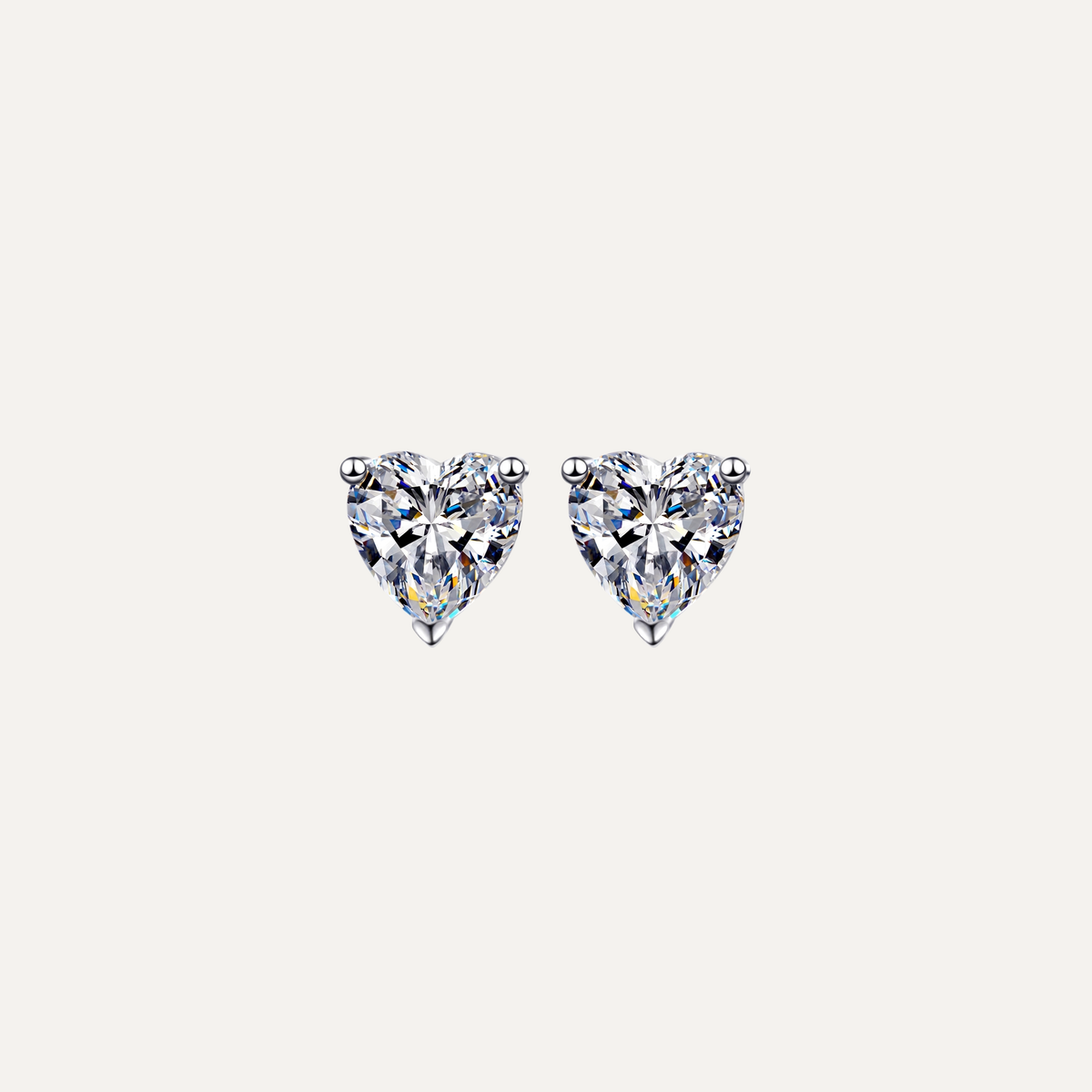 MAIA STUDS