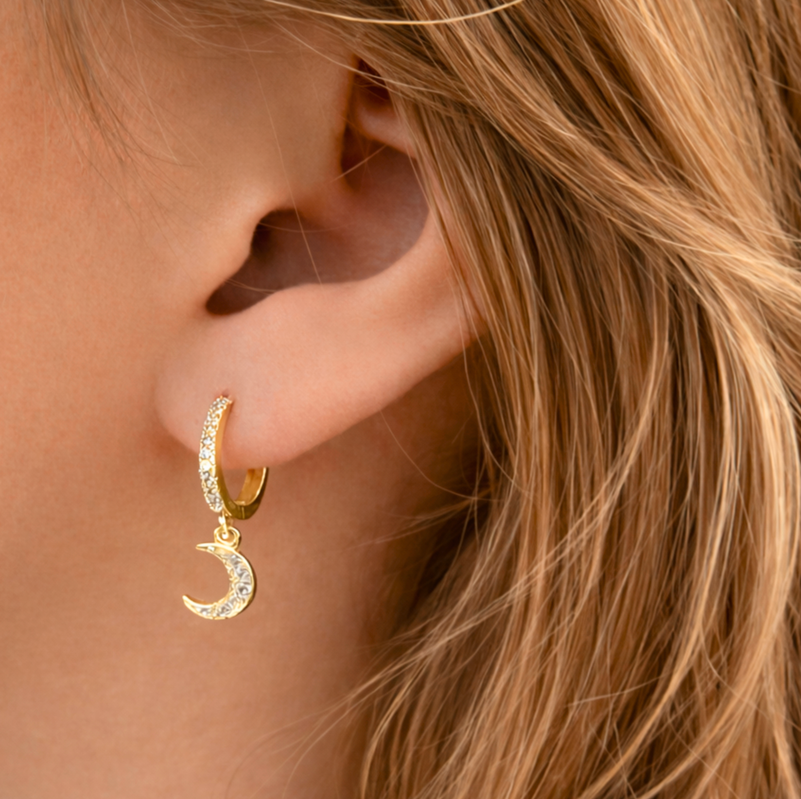 NYX CELESTIAL HUGGIES