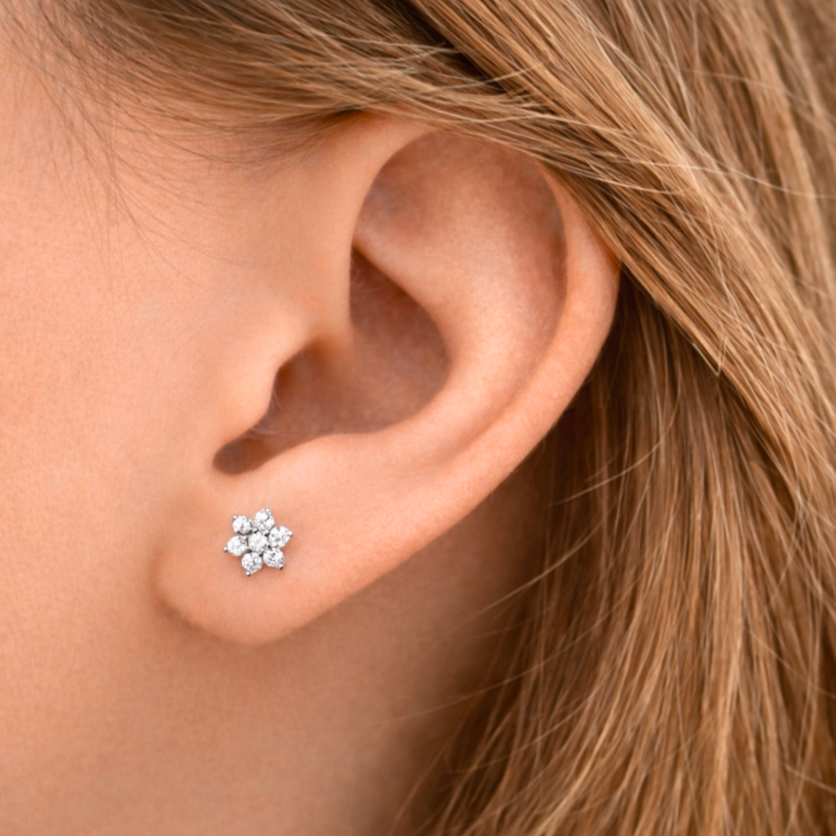 CHLORIS FLOWER STUDS